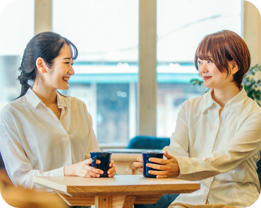 日々のコミュニケーションから細やかな変調や体調面の変化を読み取りサポートします。